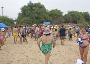 La Plataforma pide "¡Agua ya!" en las playas de Huelva