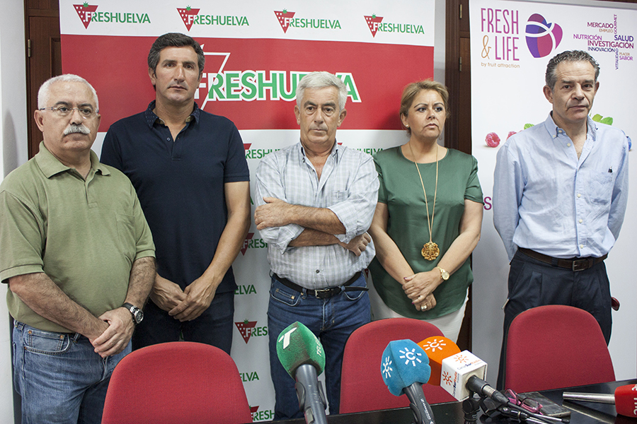 Agricultores de la Plataforma emprenderán acciones legales contra la Junta de Andalucía