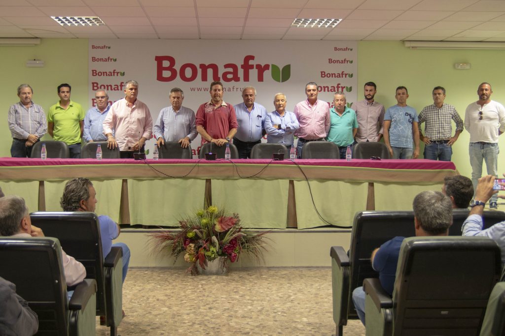 La Plataforma de los Regadíos renueva su junta directiva con 15 personas de sus cinco municipios