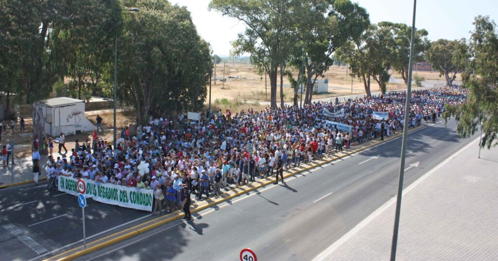 Agricultores de la Plataforma se reunirán en asamblea para aprobar un calendario de movilizaciones por el agua y la tierra